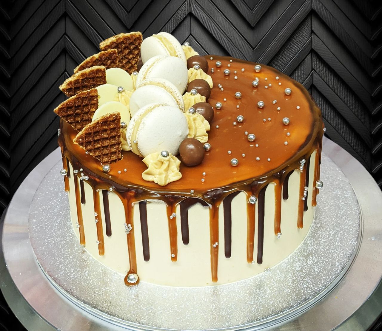 Caramel cake (4)