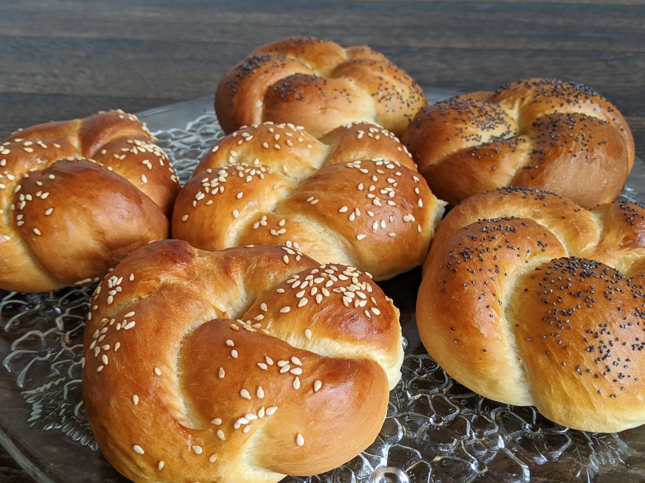 Kaiser roll (2)