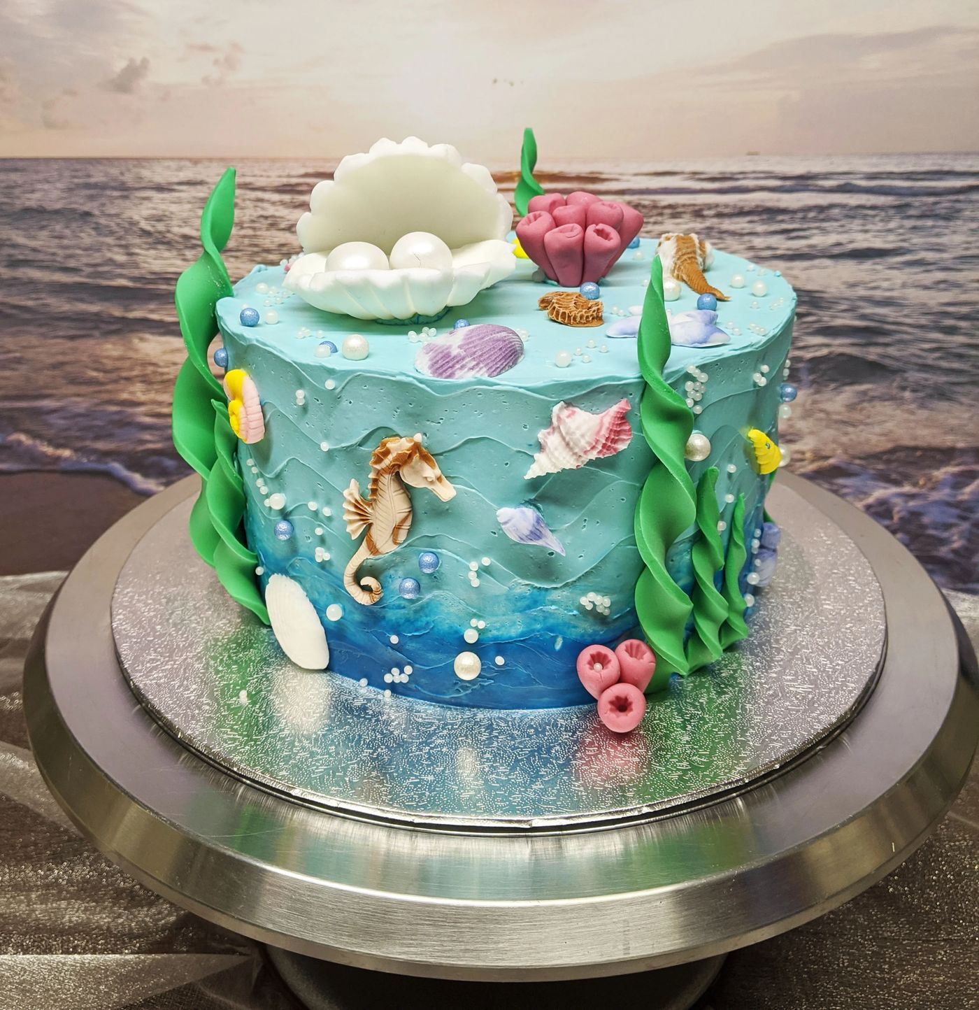Unique decoration cakes (86)